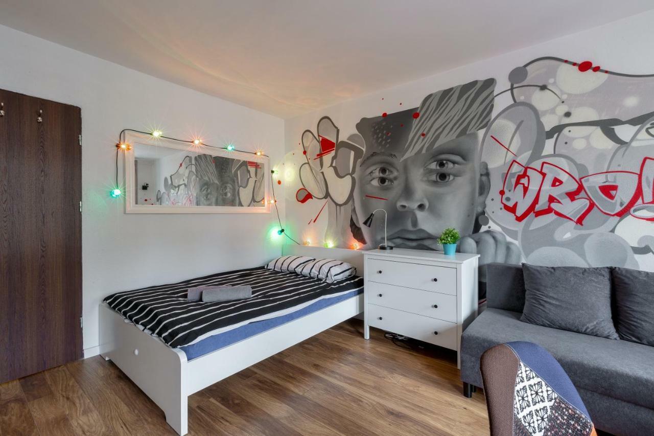 דירות ורוצלב Lipstick House Rynek מראה חיצוני תמונה
